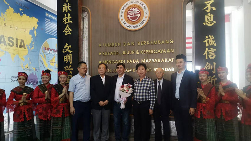 Investigate the current situation of hearing-impaired persons In Indonesia